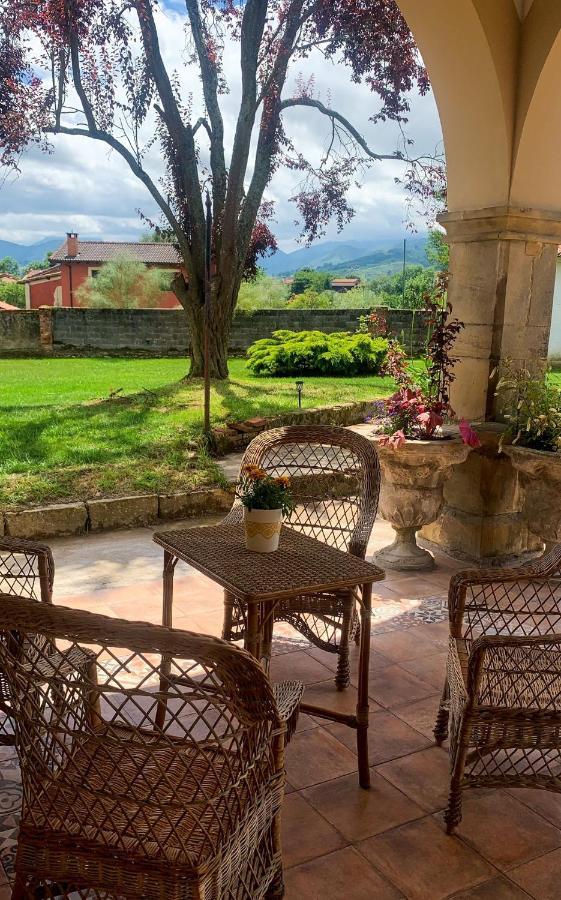La Venta De Miyares - Casa De Indianos Hotel Pilona ภายนอก รูปภาพ